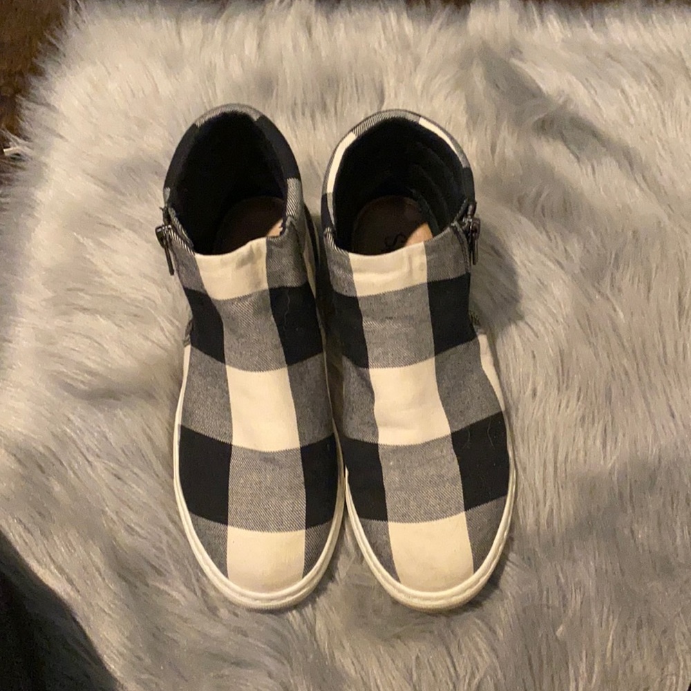Splendid plaid sneakers